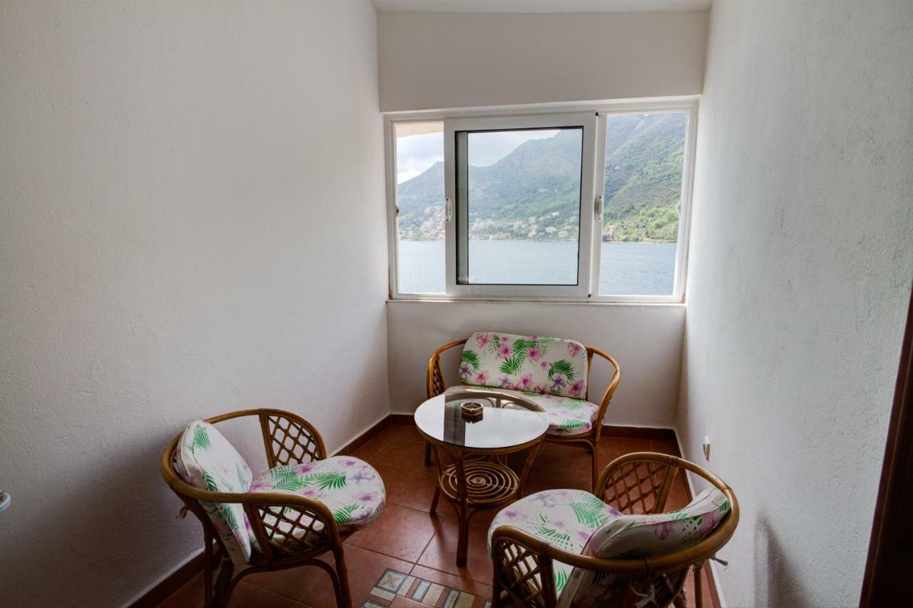 Apartmani Vesna Tivat Exteriör bild