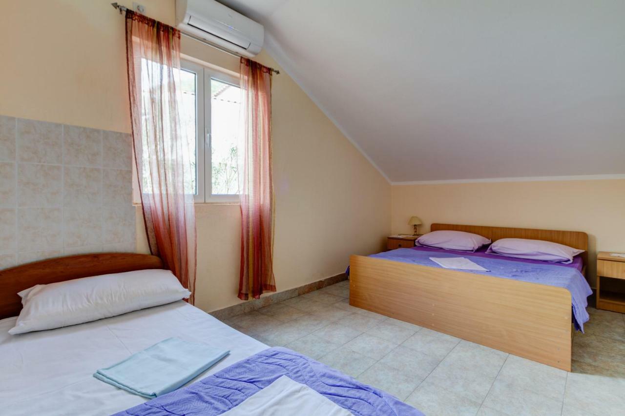 Apartmani Vesna Tivat Exteriör bild